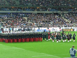 La promotion Cne Hervouët chante la Marseillaise avant France-Ecosse de rugby (5 septembre 2015)
