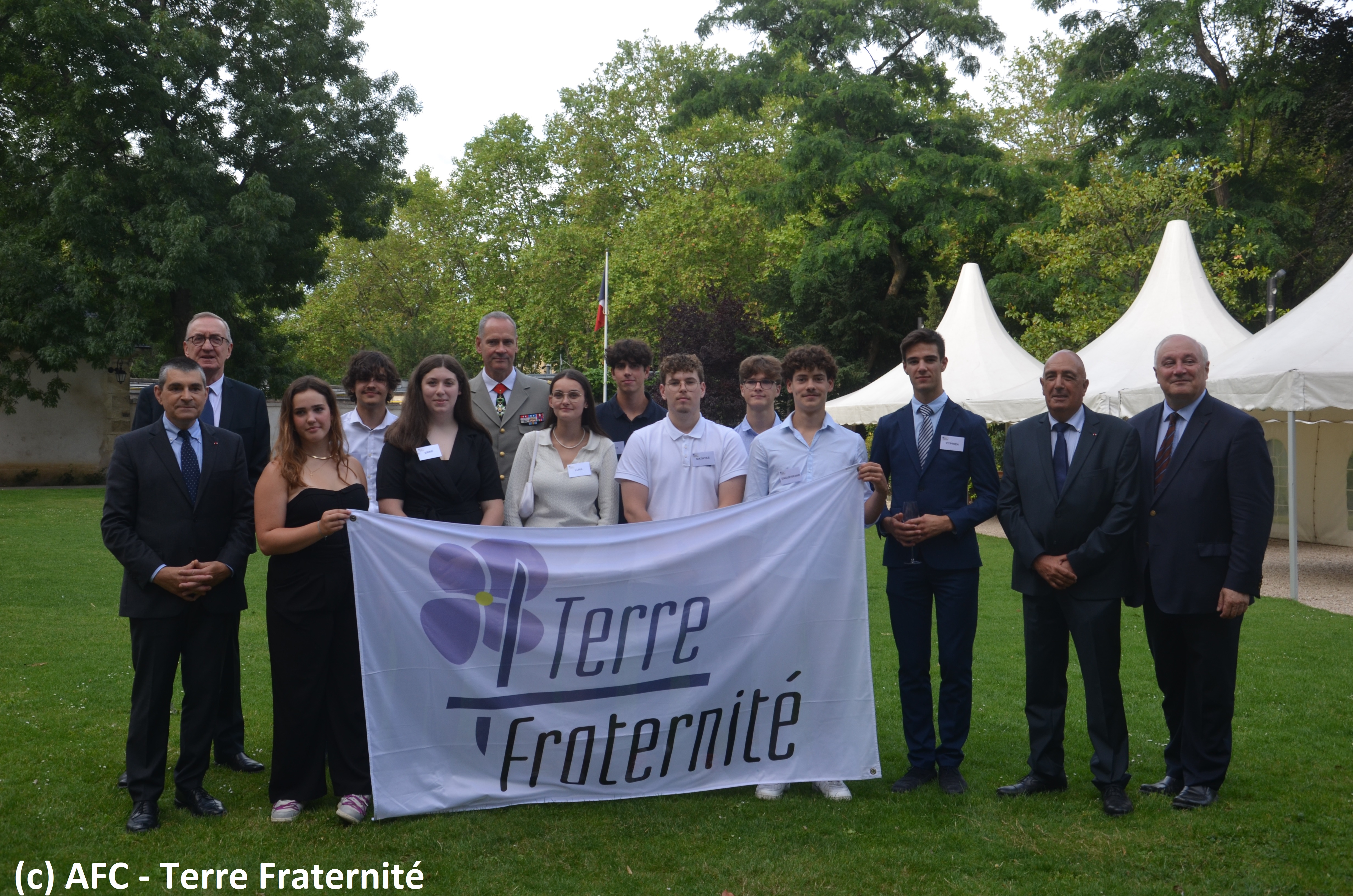 Remise de pécule aux orphelins (4 juillet 2023)